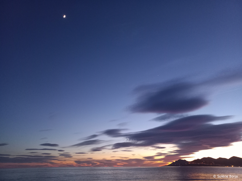 Coucher de soleil sur la mer